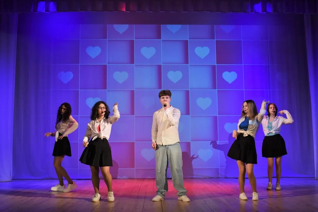 Международный женский день